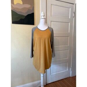 LuLaRoe woman's Randy top gold mustard grey scoop 3/4 teacher classic tunic